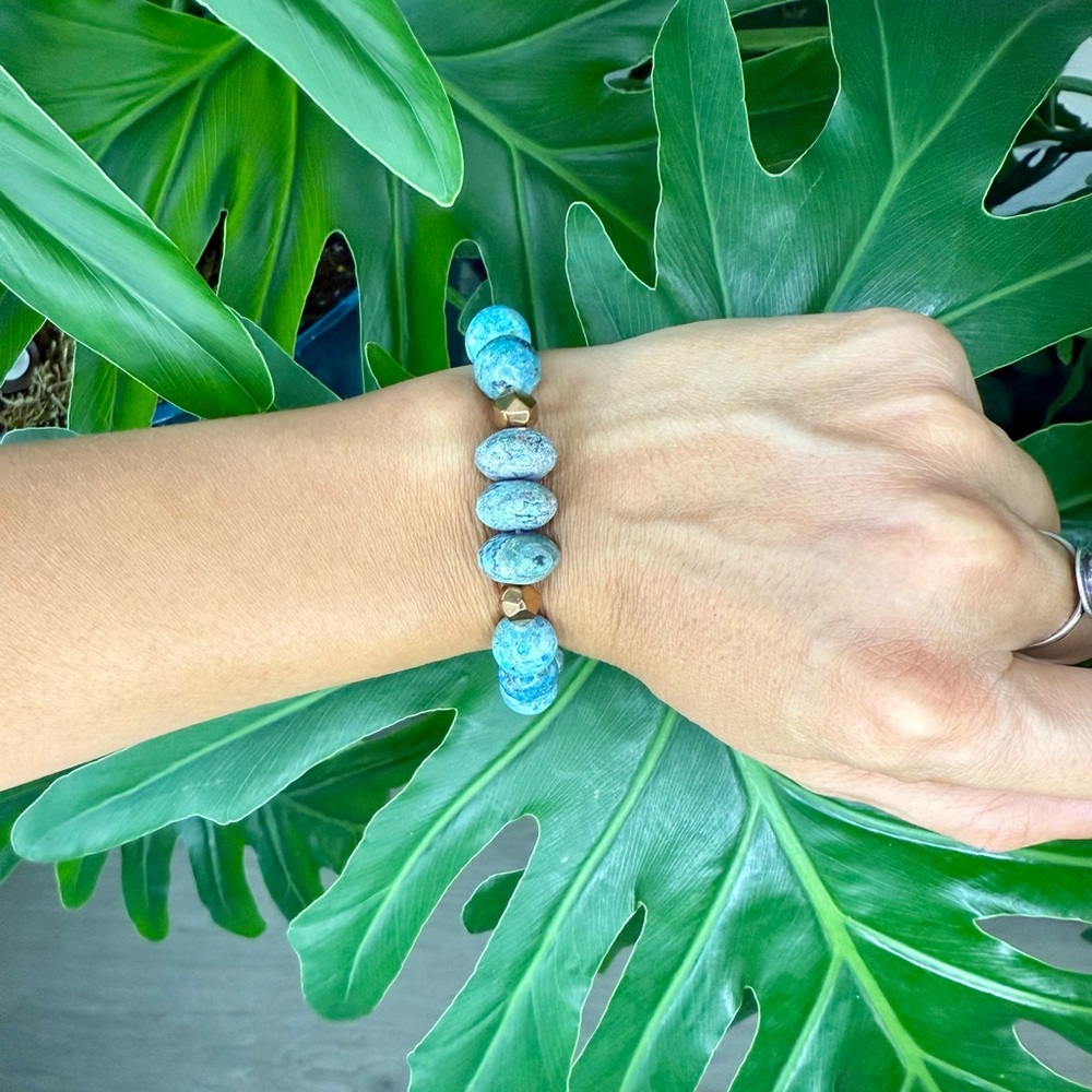 Stability & Inner Strength bracelet (one) - Picture 3 of 7